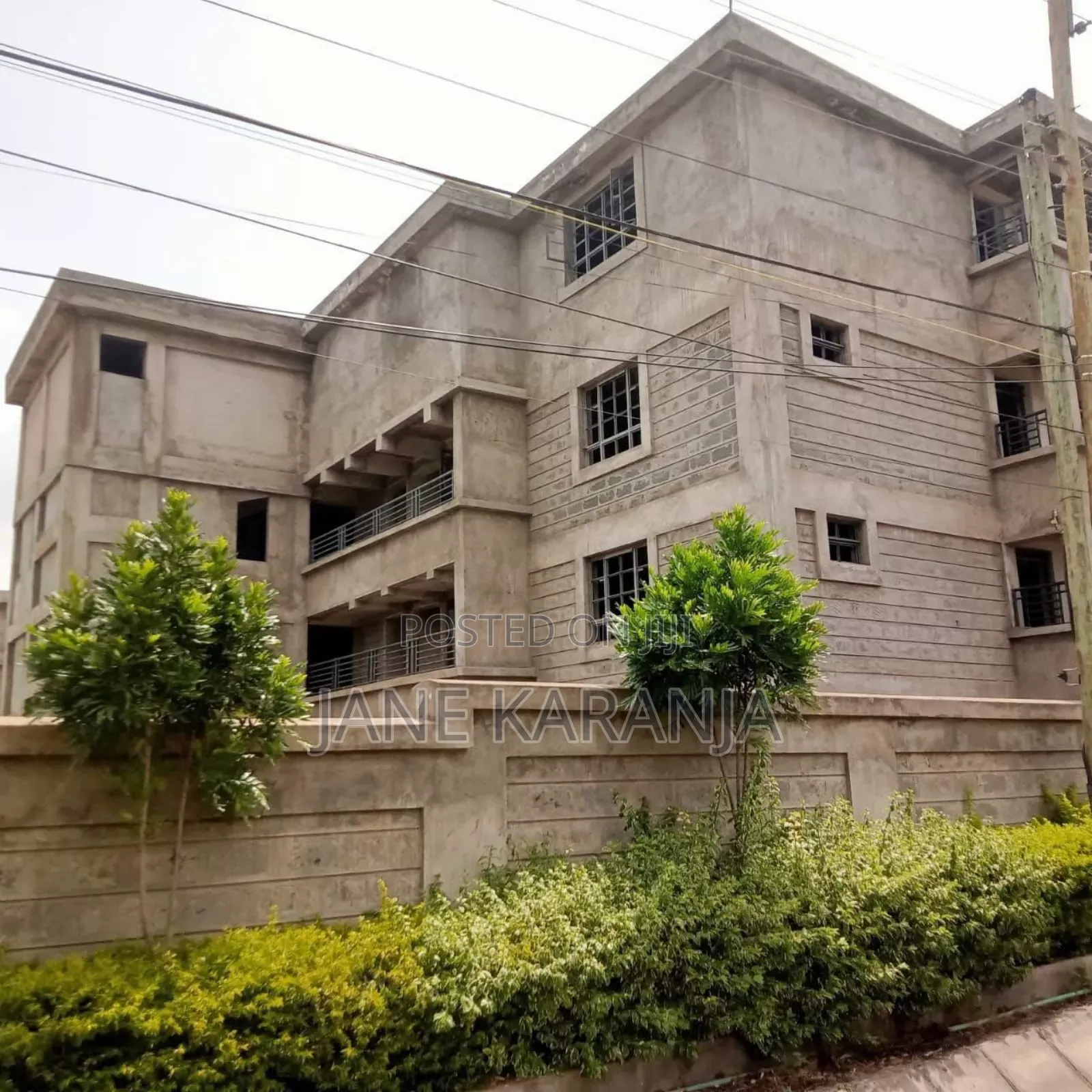 10bdrm Block of Flats in Utawala for sale