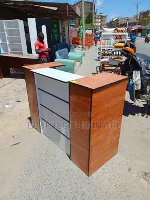 White Brown 1.2m Reception Desk