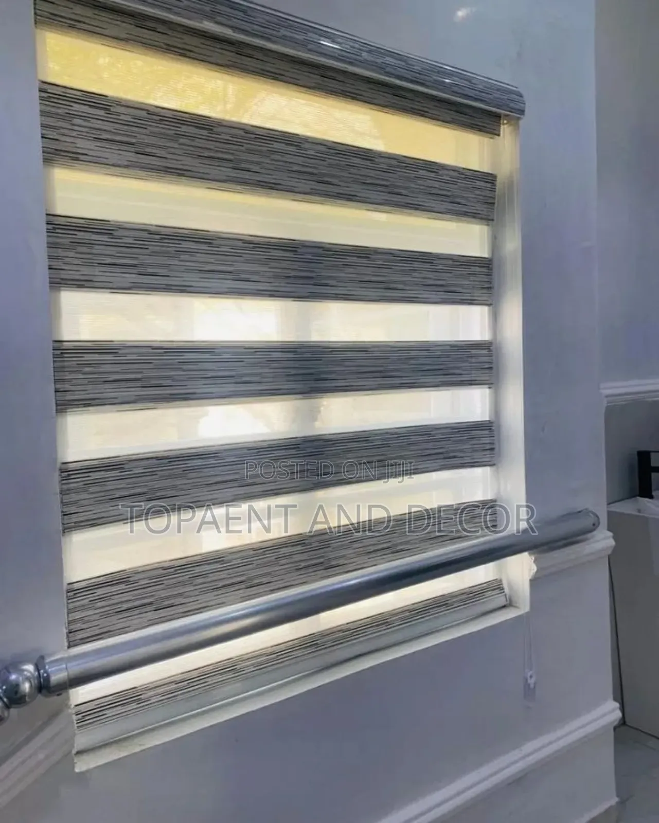 Top Quality Appearance Roller Blinds
