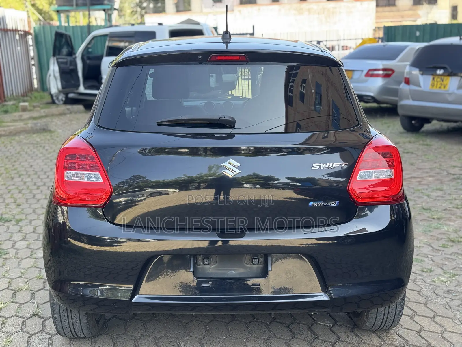 Suzuki Swift 2018 Black