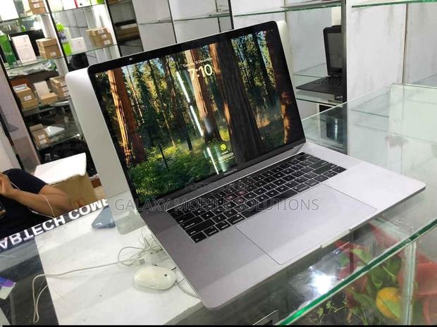 Laptop Apple MacBook Pro 2020 16GB Intel Core I7 SSD 512GB - thumbnail 3