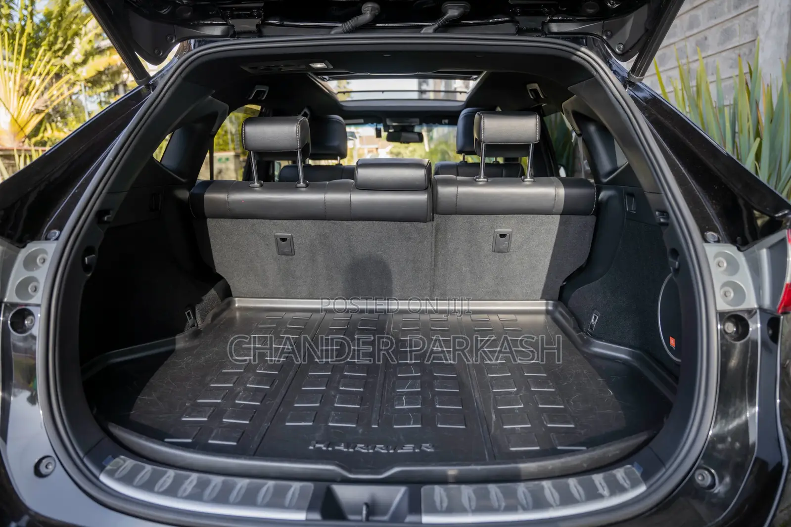 Toyota Harrier 2.0 2019 Black