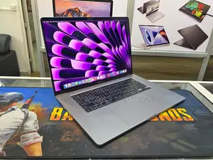 Laptop Apple MacBook Pro 2019 16GB Intel Core i7 SSD 1T
