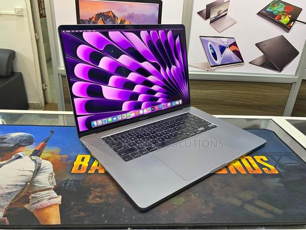 Laptop Apple MacBook Pro 2019 16GB Intel Core i7 SSD 1T