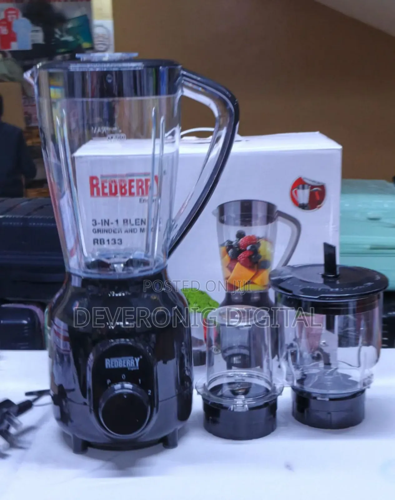 Redberry Blenders
3 in 1 Blender
Blender,Chopper and Grinder*