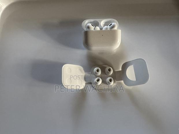 Airpods Pro 2 (2nd Gen) Usb-C - thumbnail 3