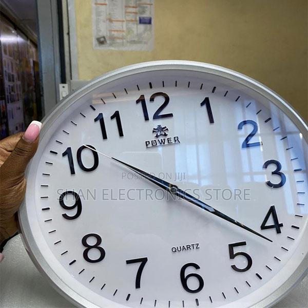 Modern Wall Clock for Kitchens Dining Areas - main view