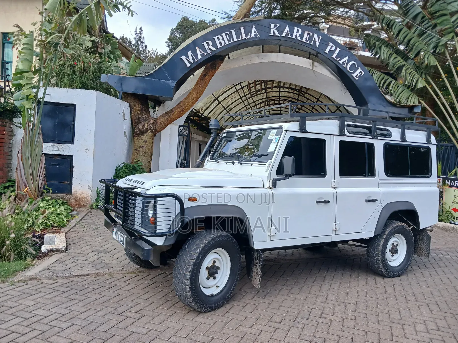 Land Rover Defender 2014 White