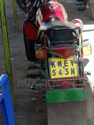 Bajaj Boxer 2019 Red