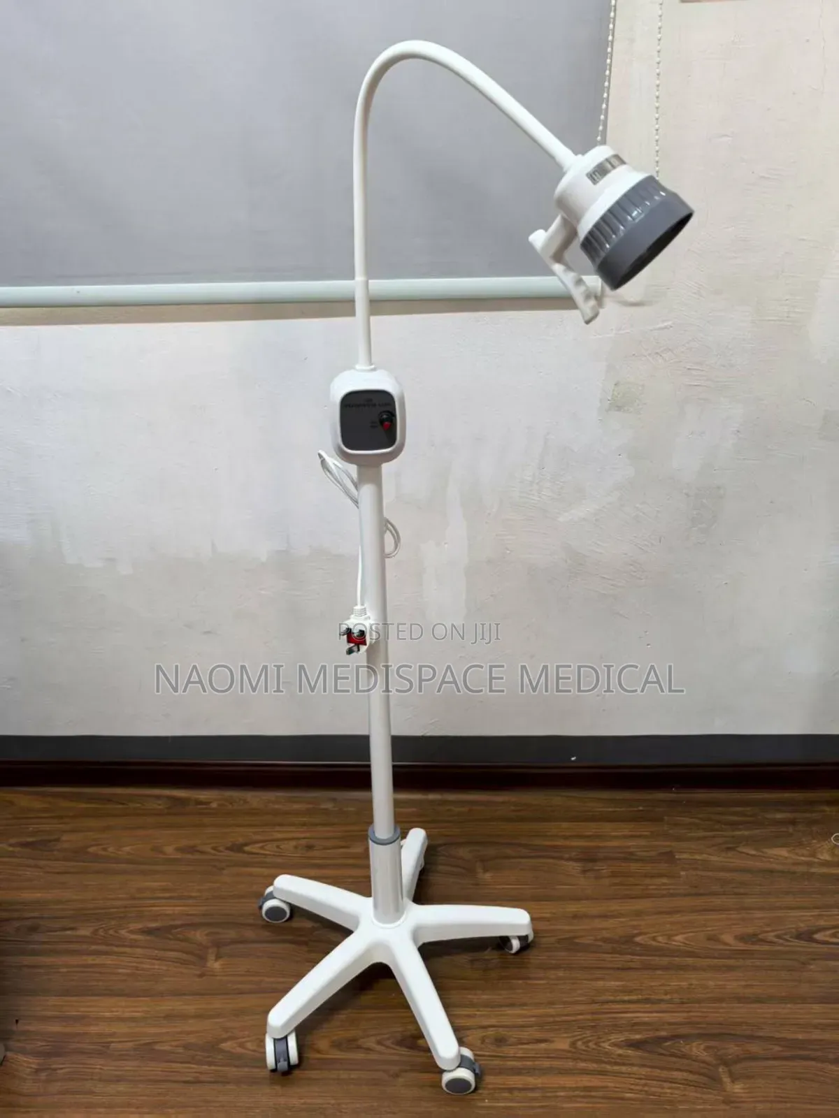 New Adjustable Examination Light