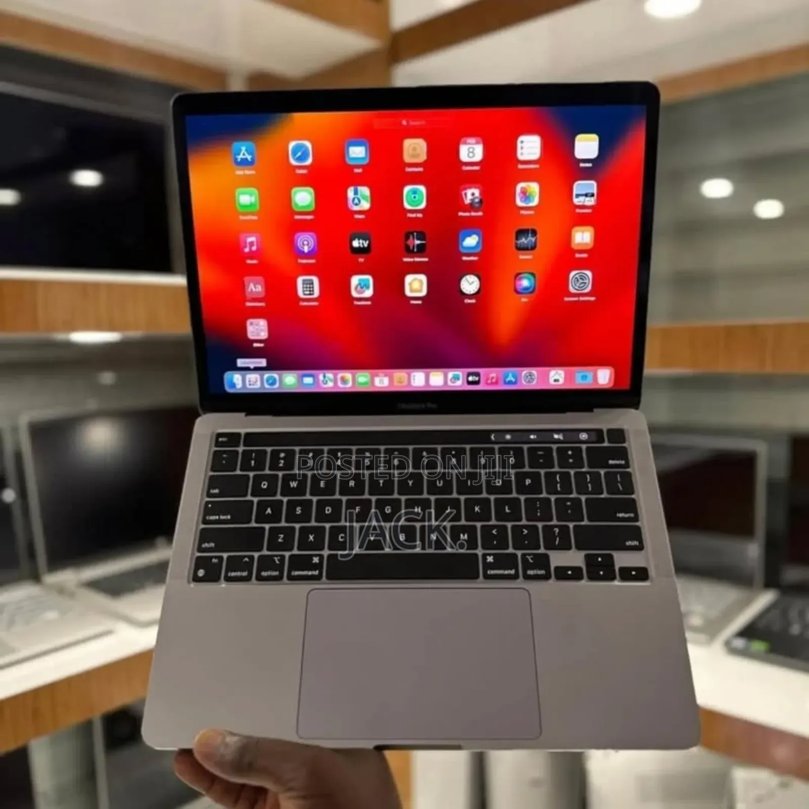 Laptop Apple MacBook Pro 2019 16GB Intel Core I7 SSD 1T