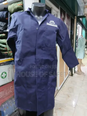 Dust Coats With Long Sleeves for Am Protection