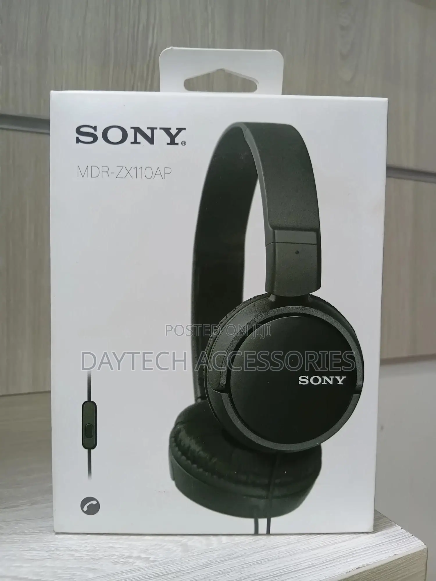 Sony MDR-Zx110ap on-Ear Headphones With Built-in Microphone (Black)