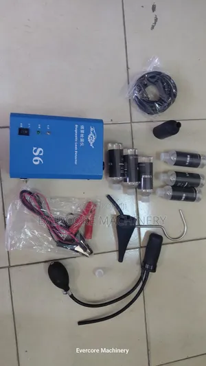 Heavy Duty Diagnostic Smoke/Leak Detector Machine.