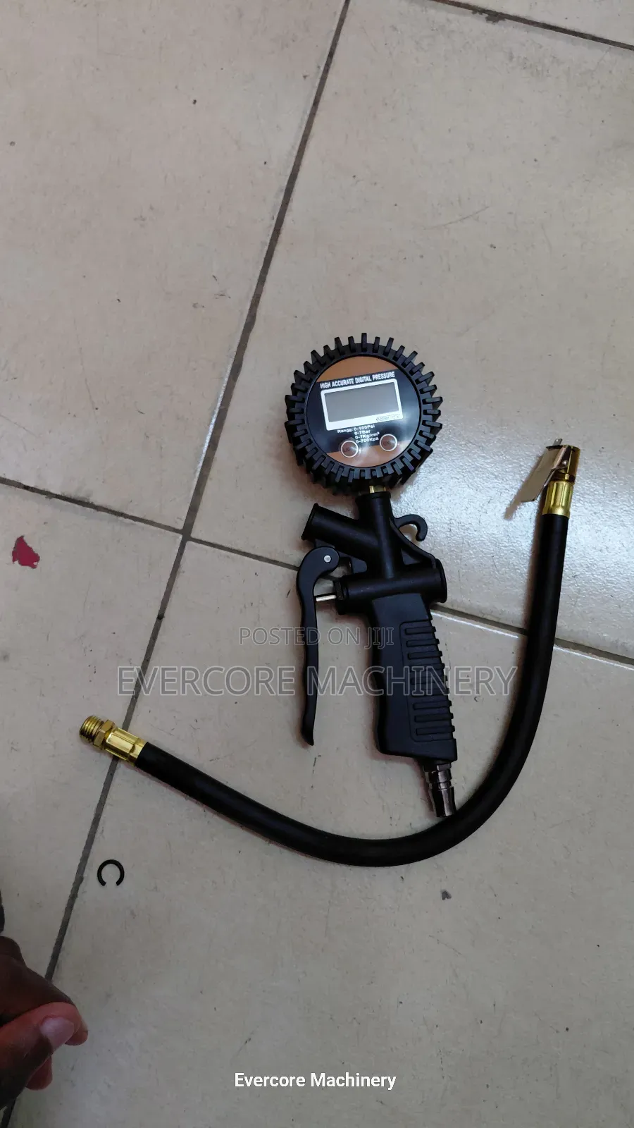 Best Quality Hand Air Gauge Tool Upto 100psi Best Quality.