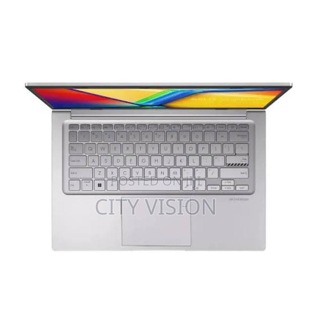 New Laptop Asus 8GB Intel Core I3 SSD 512GB - main view