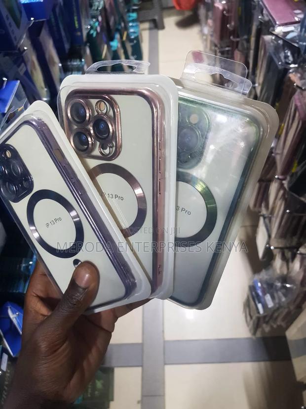 iPhone 13 Pro Coloured Clear Magsafe - main view