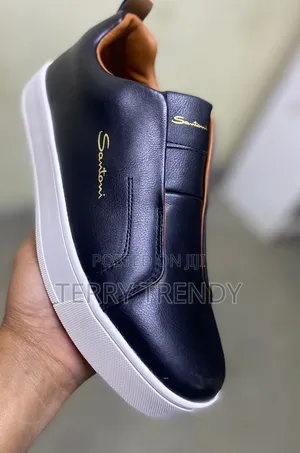 Santorini Men Casuals