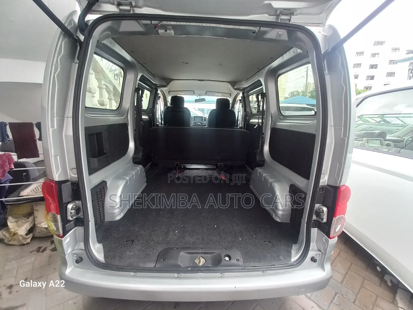 Nissan NV200 2019 Silver