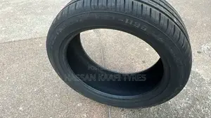 245/45r18 Yusta Tyre