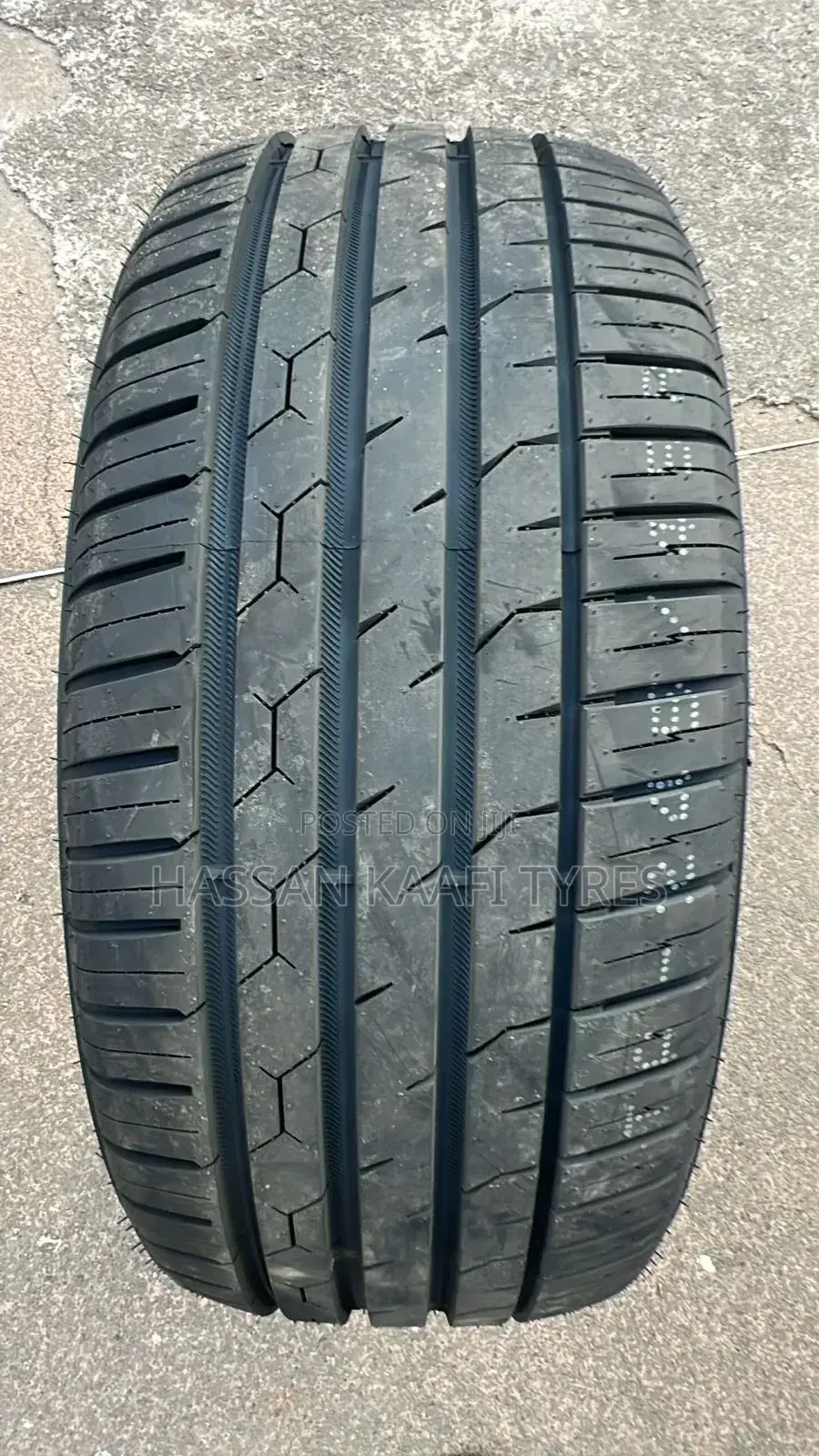 245/45r18 Yusta Tyre