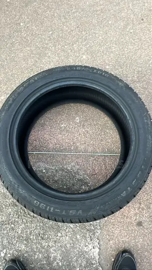 245/45r18 Yusta Tyre