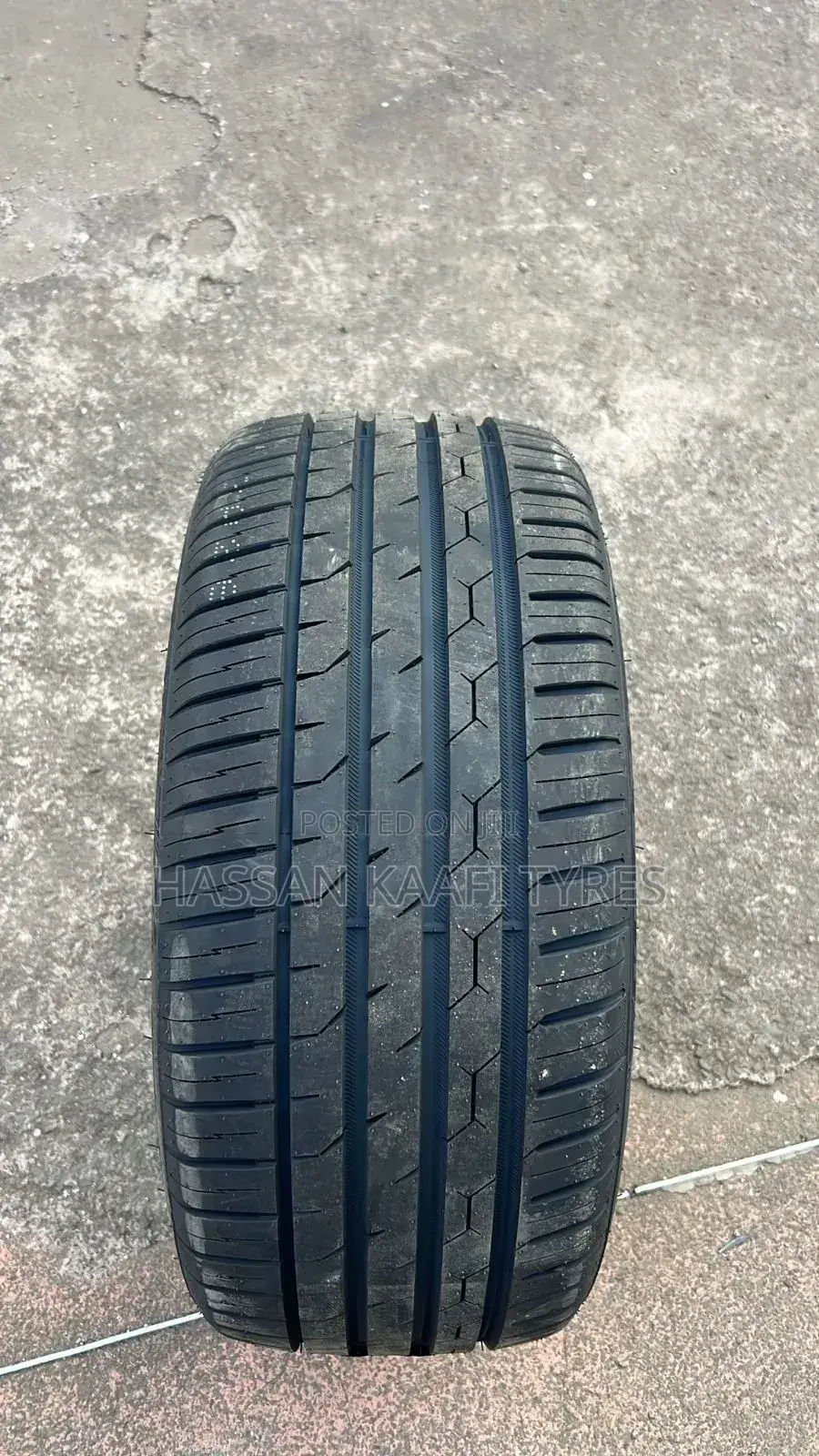 235/45r17  Yusta Tyre