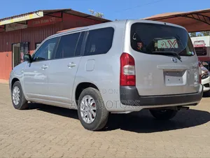 Toyota Succeed 2019 Silver