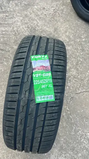 225/45r19 Yusta Tyre