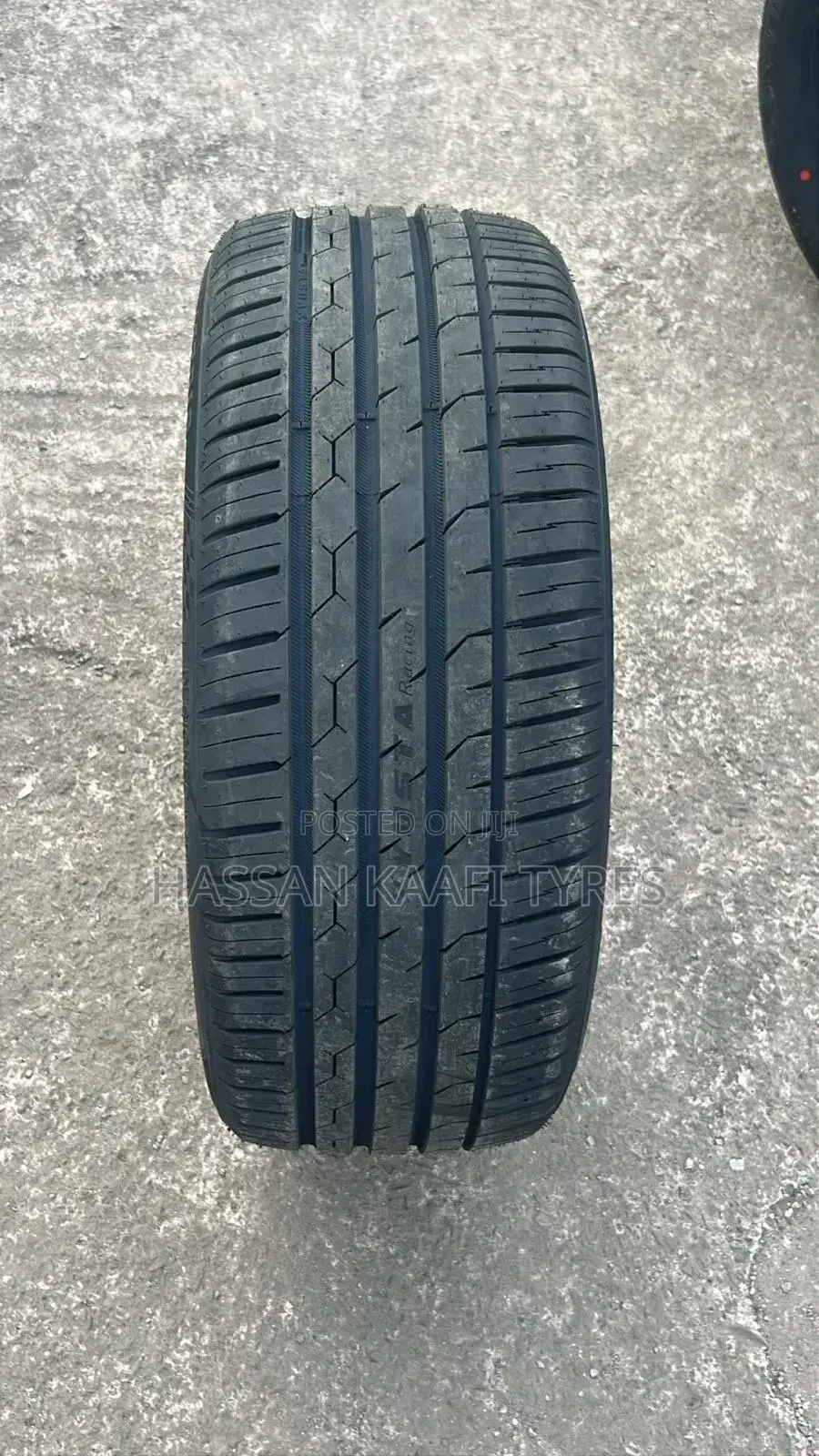 225/45r19 Yusta Tyre