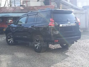 Toyota Land Cruiser 2018 Black