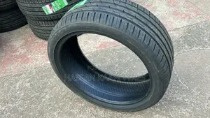 225/40r19 Yusta Tyre