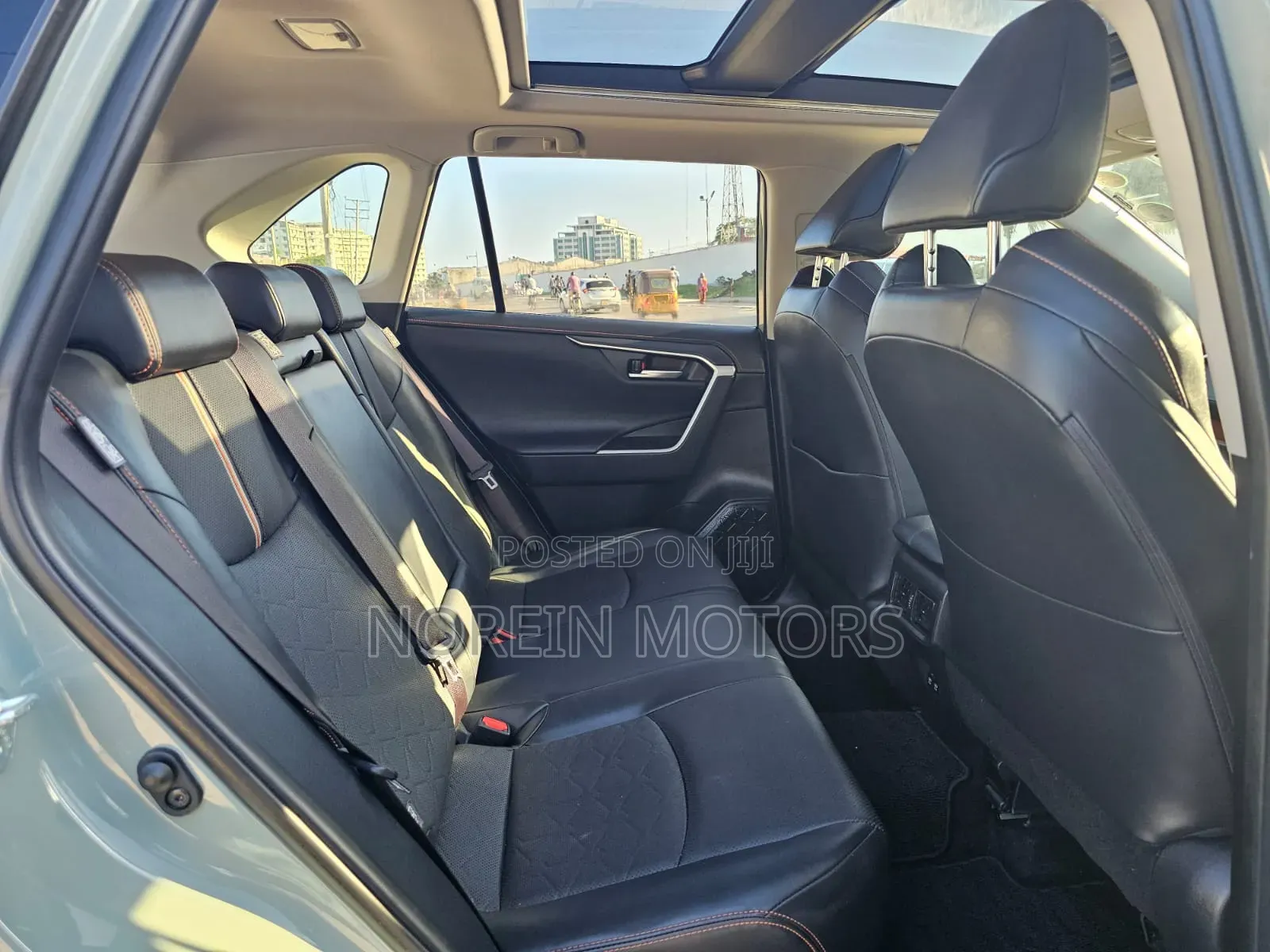 Toyota RAV4 2020 Green