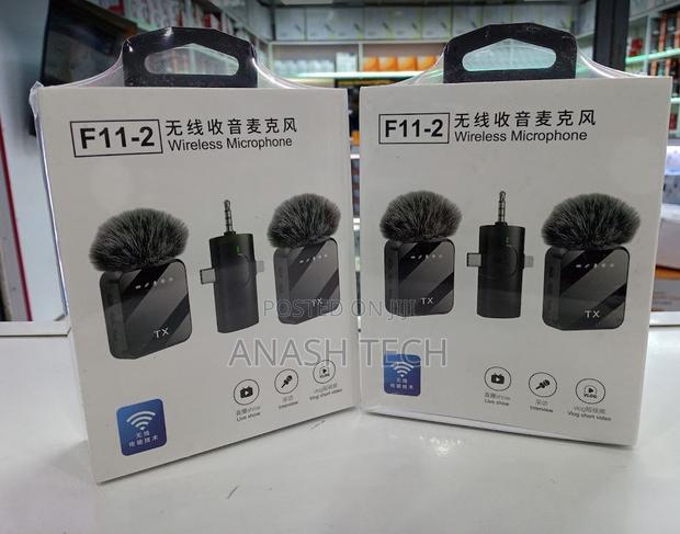 F11-2 Wireless Microphone 3 in 1 for iPhone ,Type C Camera