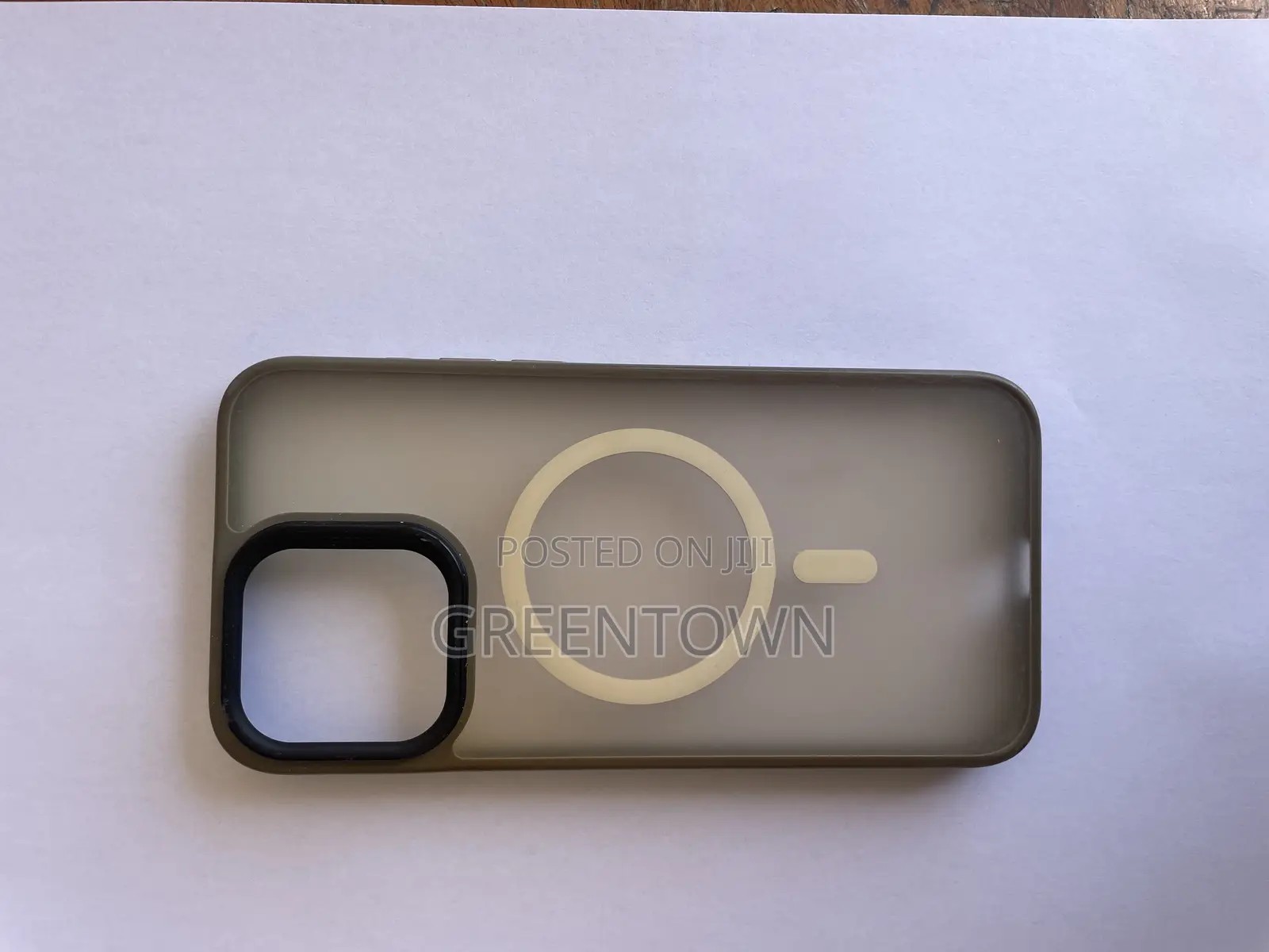 Blueo Skin Friendly Frosted Magnetic Anti-Drop Case for iPhone 13/15