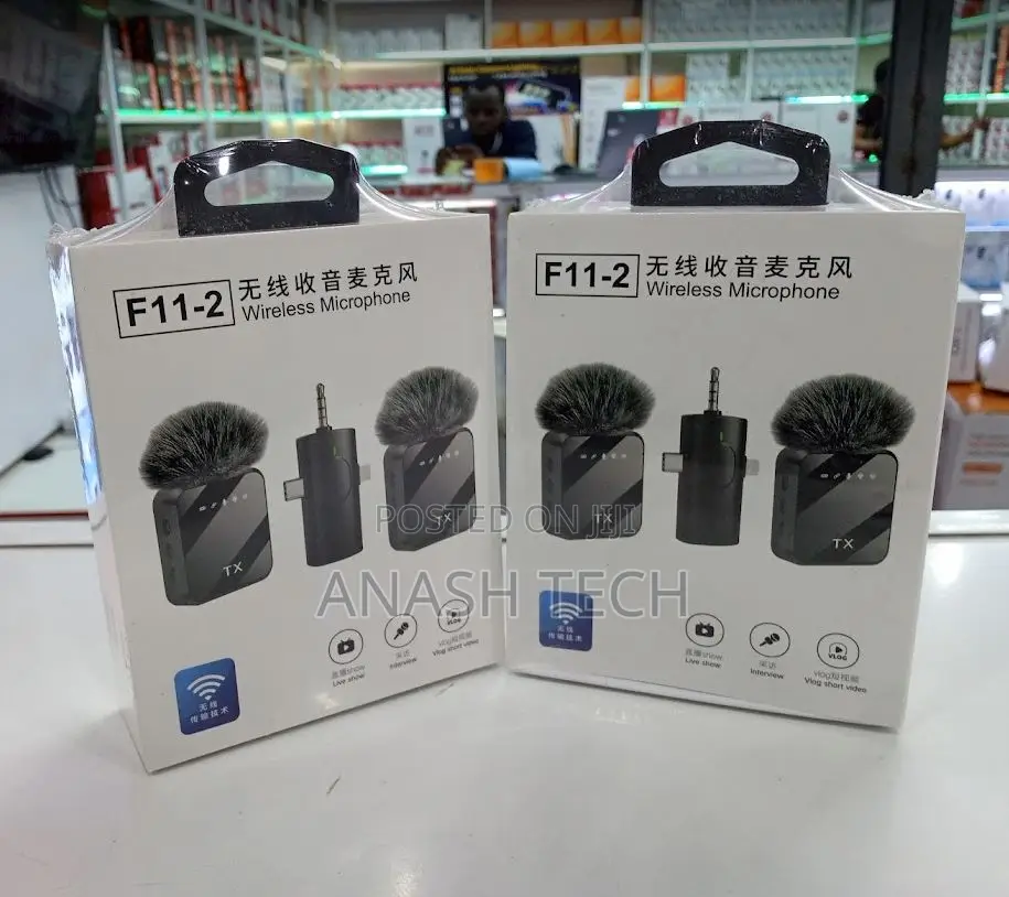 F11-2 Wireless Lapel Microphone 3-in-1 for Conferences Video