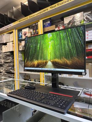 Desktop Computer Lenovo ThinkCentre 24 16GB Intel Core I5 SSD 512GB - main view