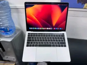 Laptop Apple MacBook Pro 2018 8GB Intel Core I5 SSD 256GB