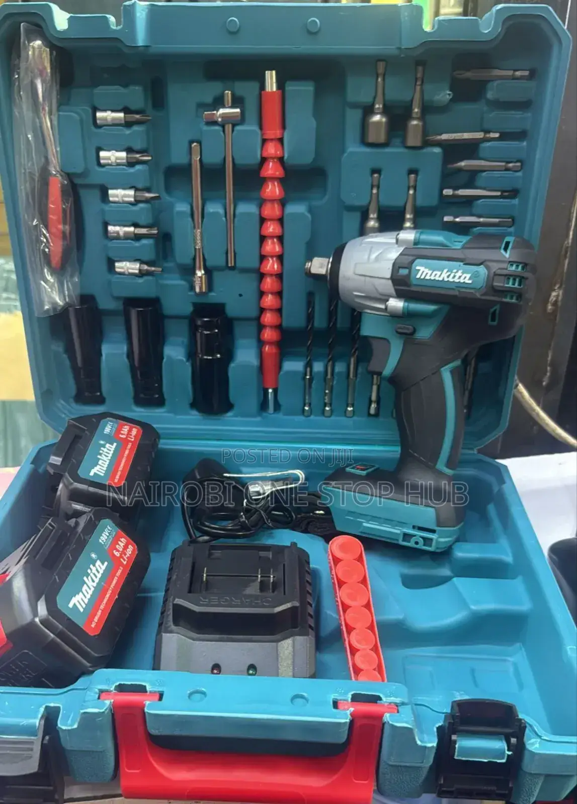 Brushless 
Impact Wrench