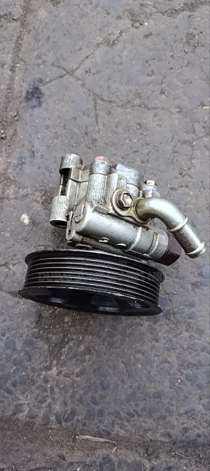 Power Steering Pumps 1az Voxy, Noah,Rav4, Ipsum,Nadia,Wish