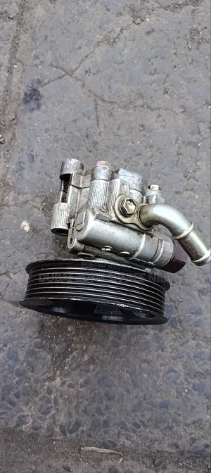 Power Steering Pumps 1az Voxy, Noah,Rav4, Ipsum,Nadia,Wish
