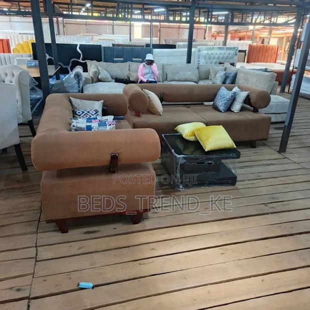 Undisputed Cossy 5 Seater Sofa 3,2