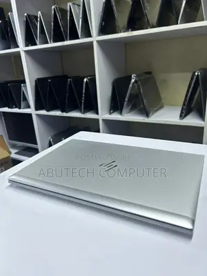 Laptop HP EliteBook 830 G7 8GB Intel Core I5 SSD 256GB