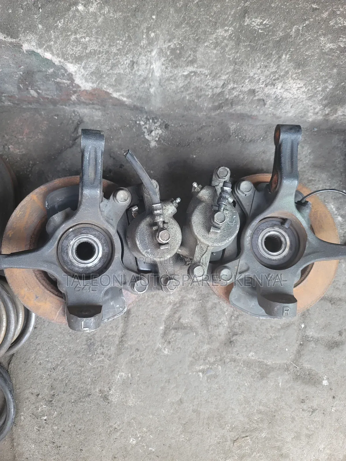 Wagon R Wheel Hub