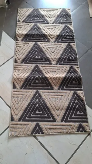 *American Bedside Mat*
180*80 Cm