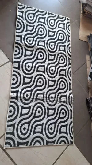 *American Bedside Mat*
180*80 Cm