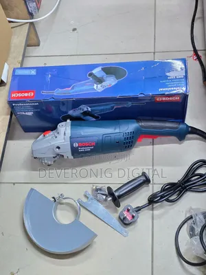 Bosch 9" Grinder 
2200w 
9inch Grinder