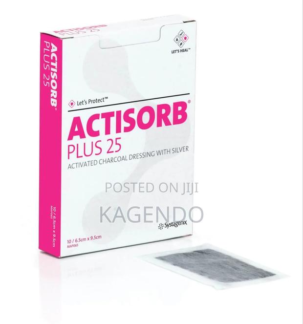 Actisorb Plus – Activated Charcoal Dressing - main view