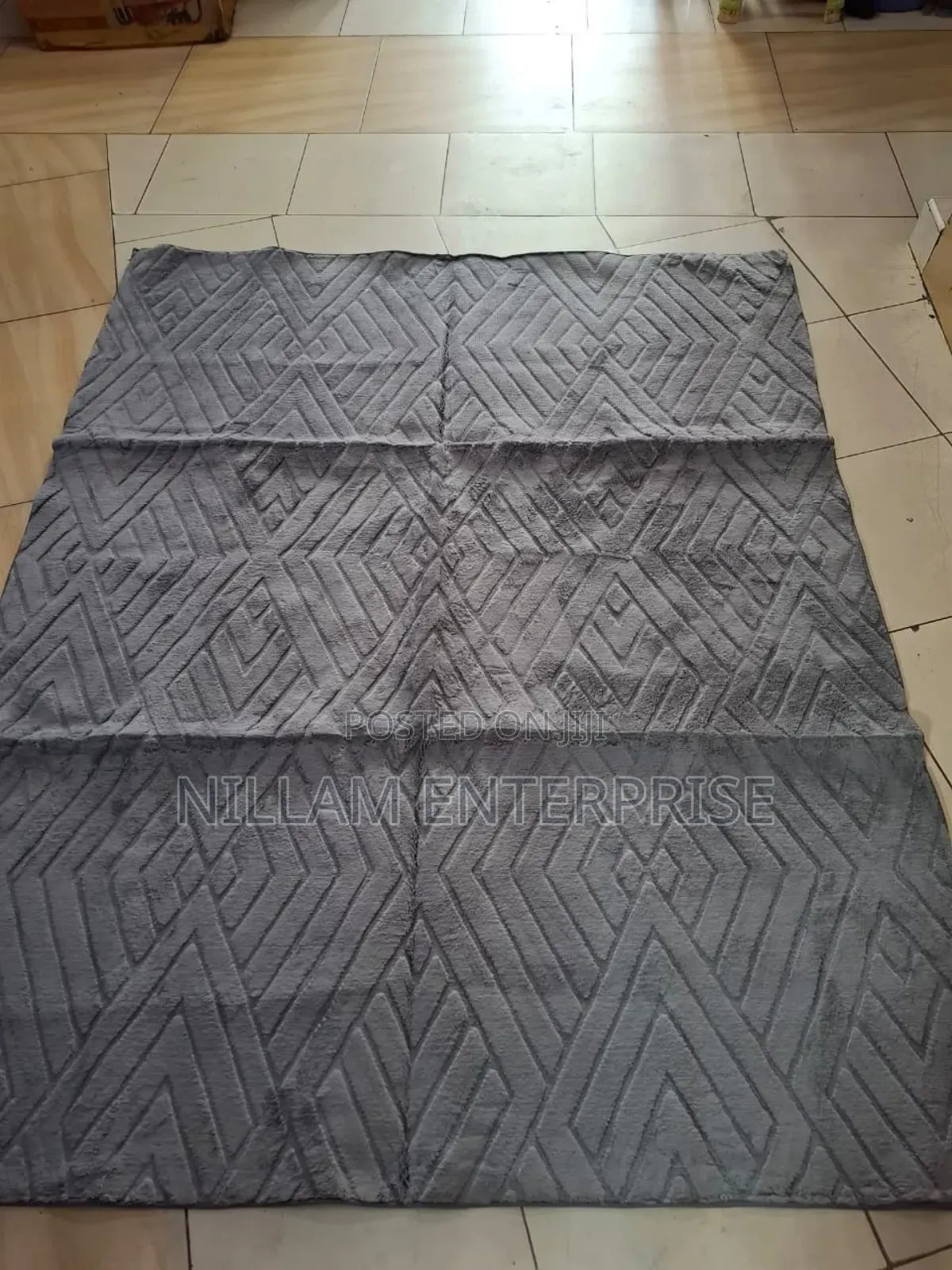 
American Carpets 5x8