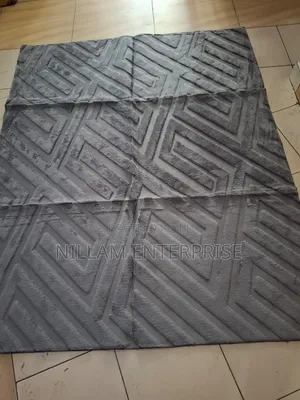 
American Carpets 5x8